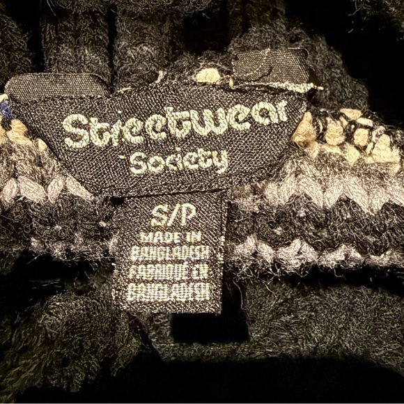 Streetwear Society Striped Cowl Neck Sweater Black Gray Cream Tan Women’s Sz S - Picture 10 of 10